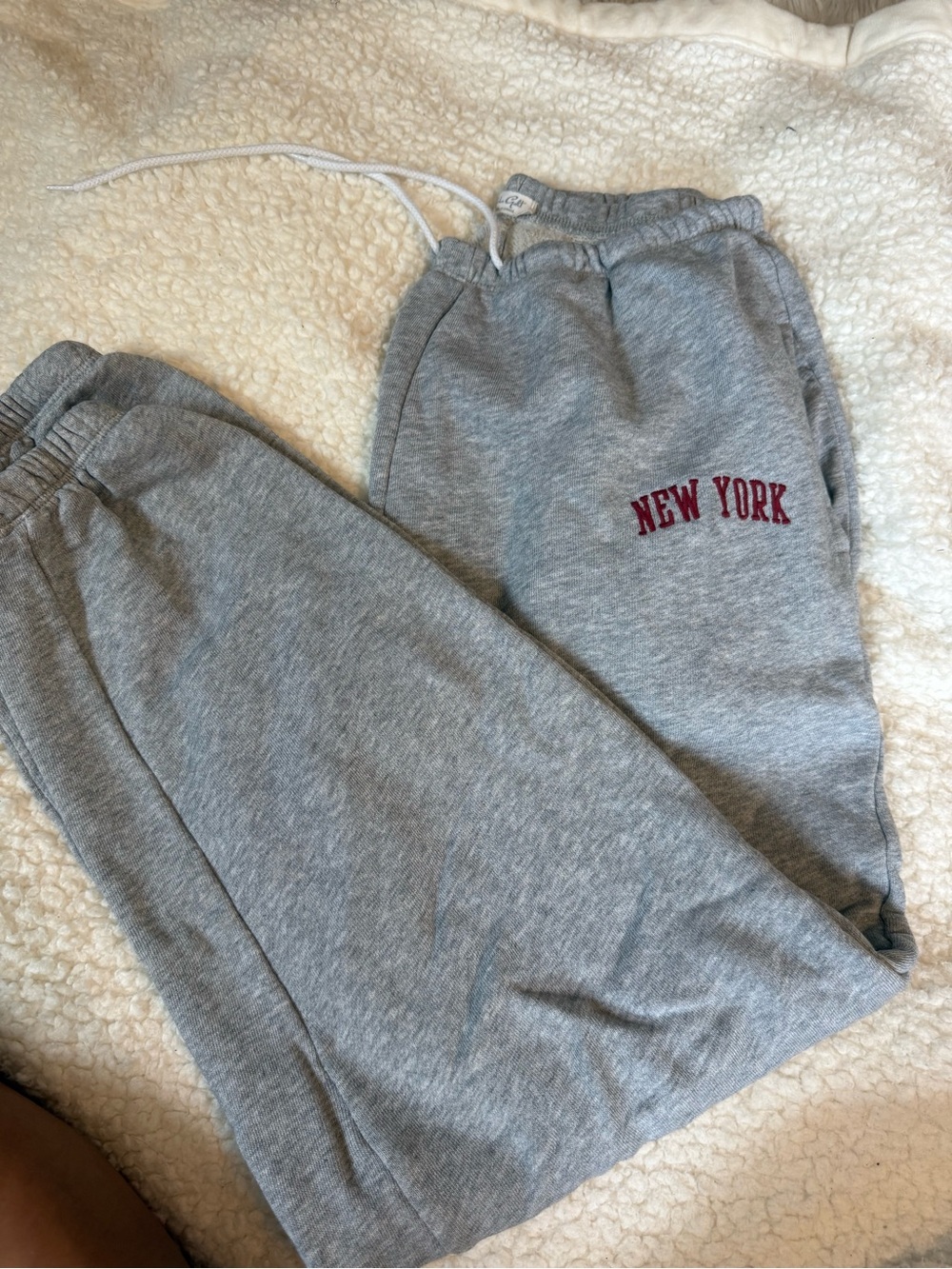 brandy melville sweatpants